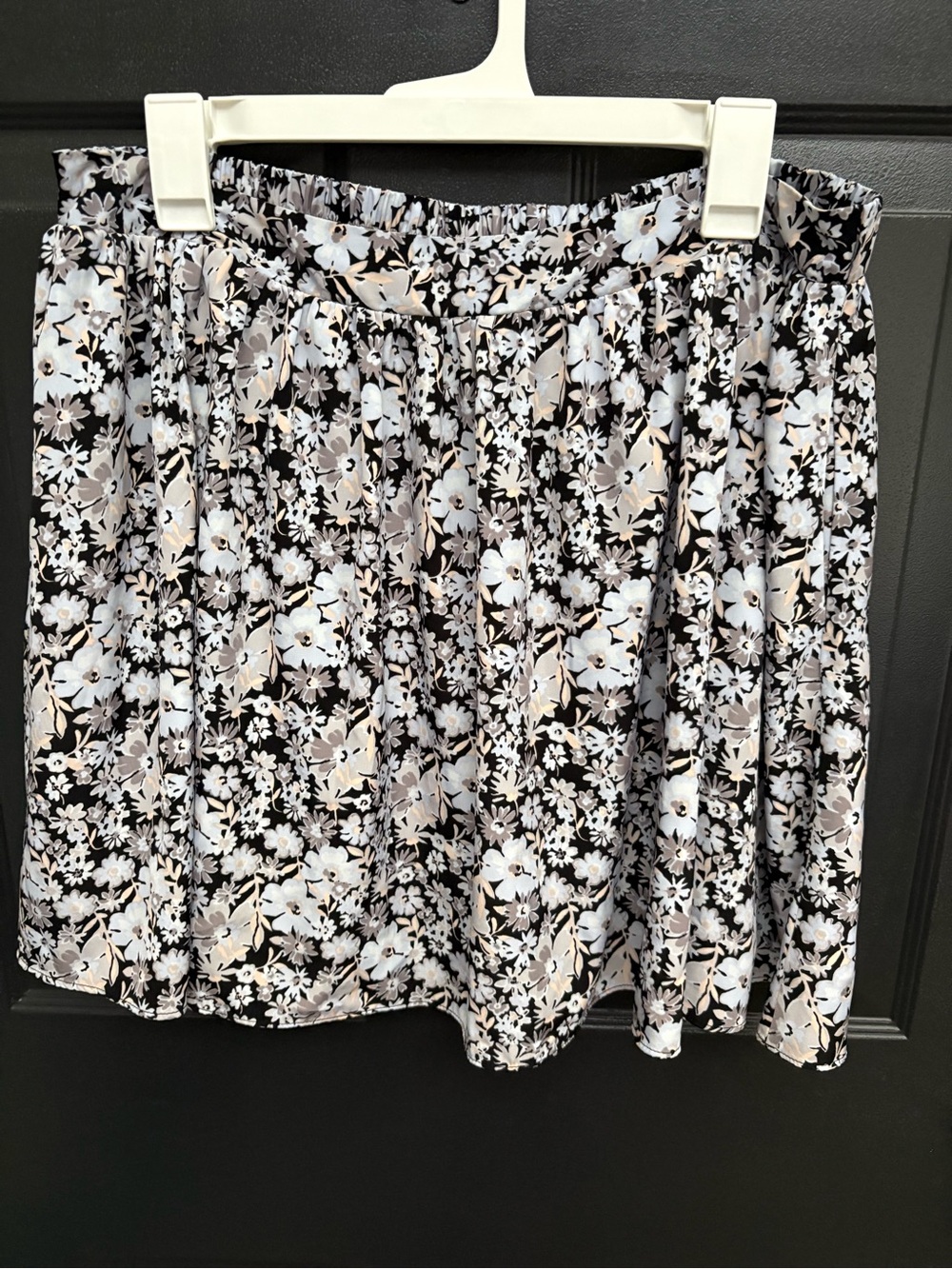LC Lauren Conrad Black Floral Circle Skirt with Cream Accents